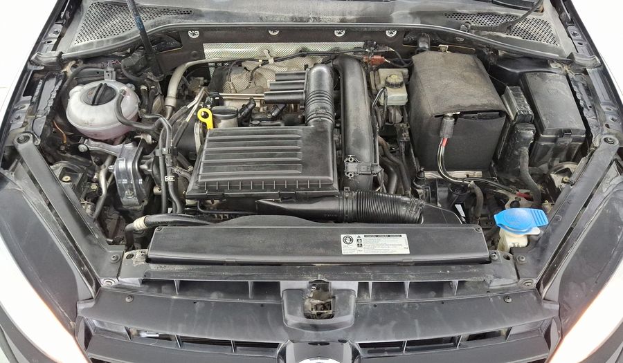 Volkswagen Golf 1.4 HIGHLINE DSG ASISTENTE APARCAMIENTO Hatchback 2017