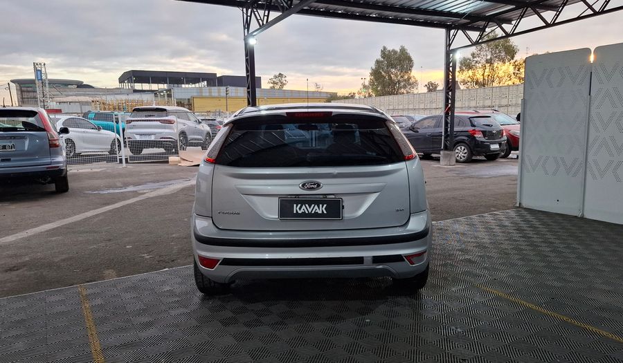 Ford Focus Ii II 2.0 TREND PLUS Hatchback 2010