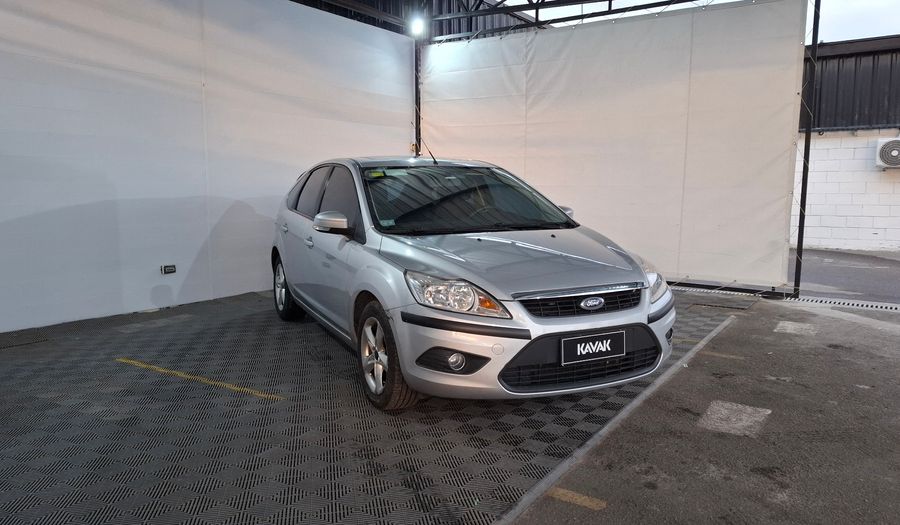 Ford Focus Ii II 2.0 TREND PLUS Hatchback 2010