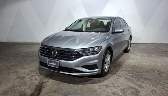 Volkswagen • Jetta