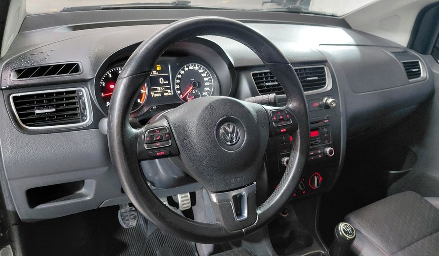 Volkswagen Crossfox 1.6 CROSSFOX HIGHLINE Hatchback 2013