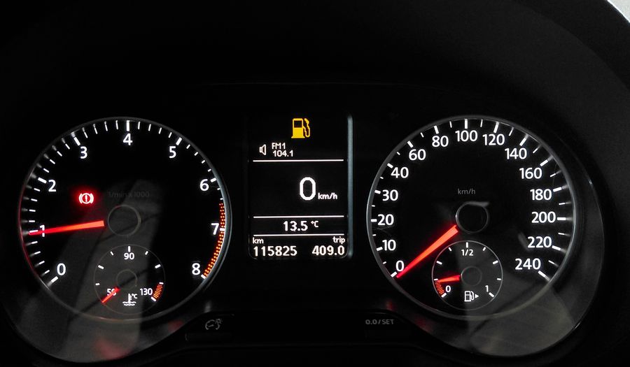 Volkswagen Crossfox 1.6 CROSSFOX HIGHLINE Hatchback 2013