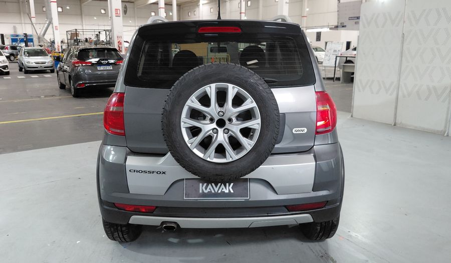 Volkswagen Crossfox 1.6 CROSSFOX HIGHLINE Hatchback 2013