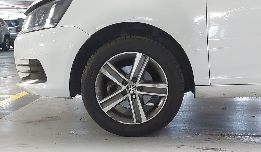 Volkswagen Fox 1.6 TRENDLINE Hatchback 2018