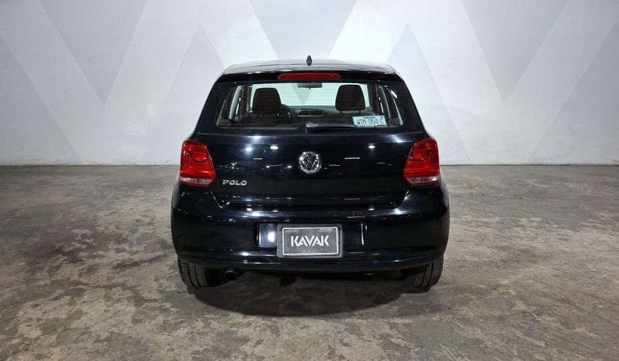 Volkswagen Polo 1.2 COMFORTLINE DSG Hatchback 2014