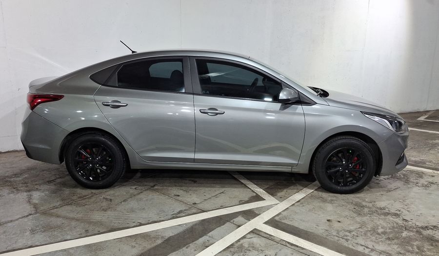 Hyundai Accent 1.6 GL MID Sedan 2022