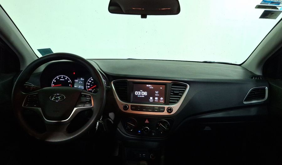 Hyundai Accent 1.6 GL MID Sedan 2022