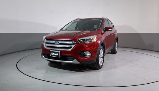 Ford • Escape