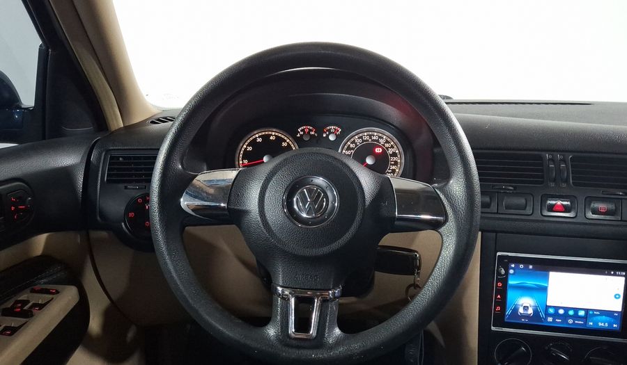 Volkswagen Jetta Clasico 2.0 GL TEAM MT Sedan 2014