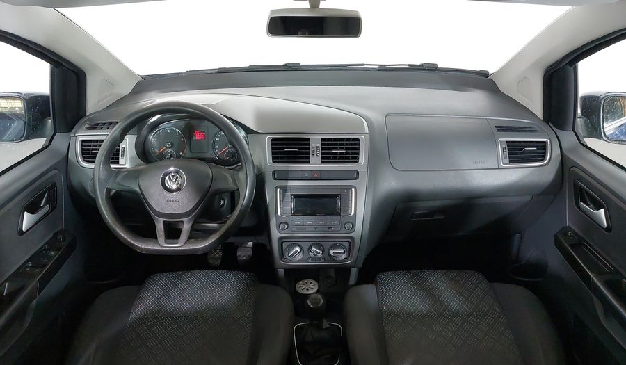 Volkswagen Fox 1.6 TRENDLINE Hatchback 2017