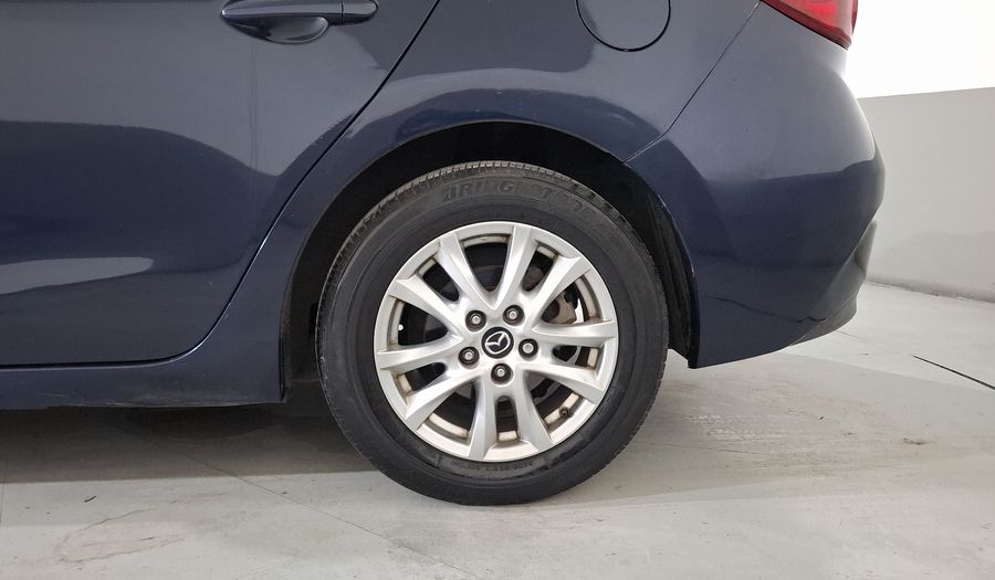 Mazda 3 2.0 SEDAN I TOURING TA Sedan 2015