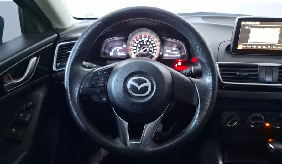 Mazda 3 2.0 SEDAN I TOURING TA Sedan 2015