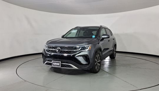 Volkswagen • Taos