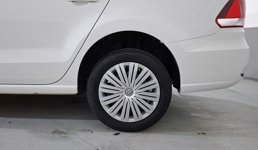 Volkswagen Vento 1.6 STARTLINE AUTO Sedan 2020