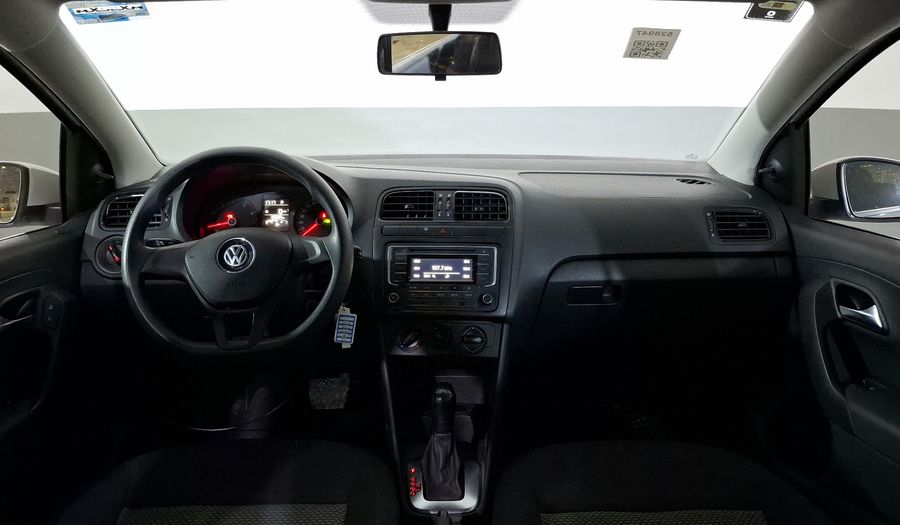 Volkswagen Vento 1.6 STARTLINE AUTO Sedan 2020