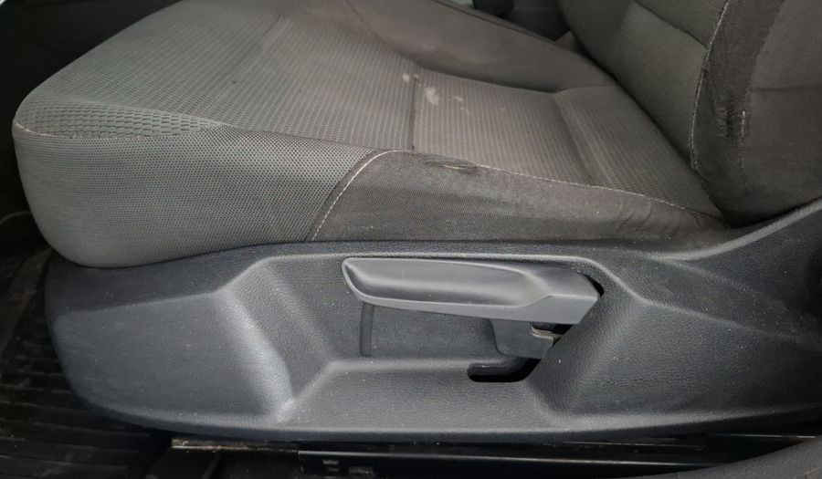 Volkswagen Golf 1.4 TRENDLINE MT Hatchback 2017