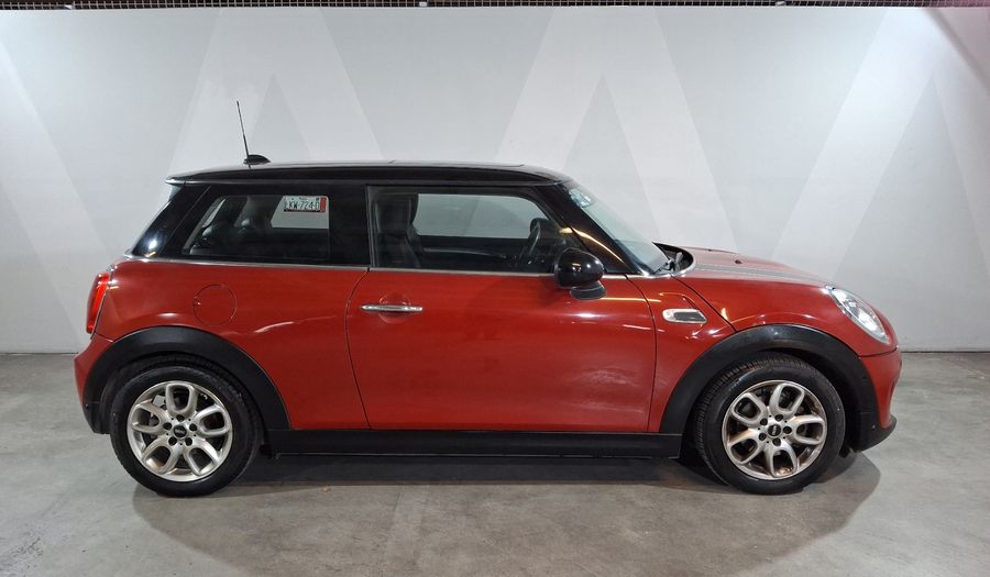 Mini Cooper 1.5 COOPER PEPPER Hatchback 2017