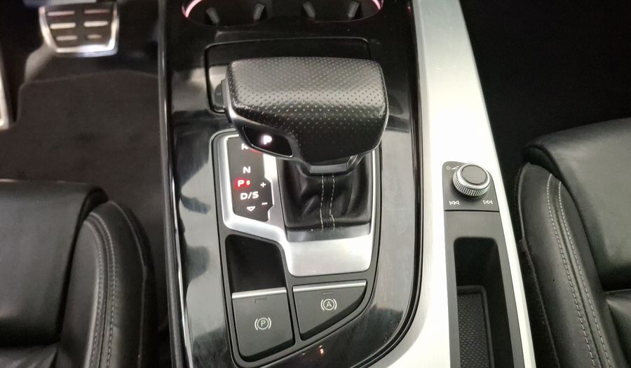 Audi A4 2.0 MHEV 40 TFSI S LINE DCT Sedan 2021