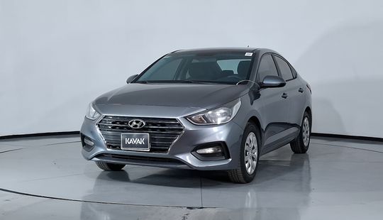 Hyundai • Accent