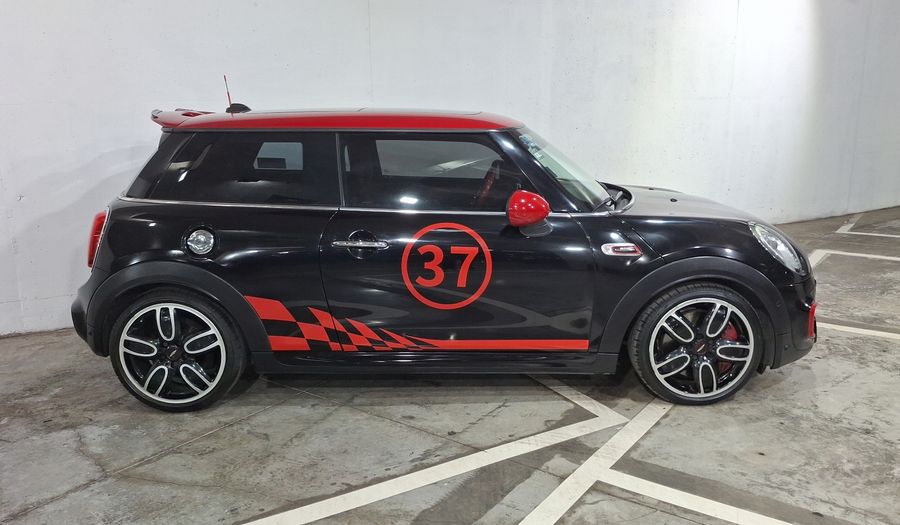 Mini John Cooper Works 2.0 JOHN COOPER WORKS HOT CHILI AT Hatchback 2017
