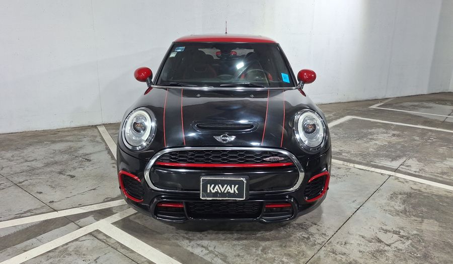 Mini John Cooper Works 2.0 JOHN COOPER WORKS HOT CHILI AT Hatchback 2017