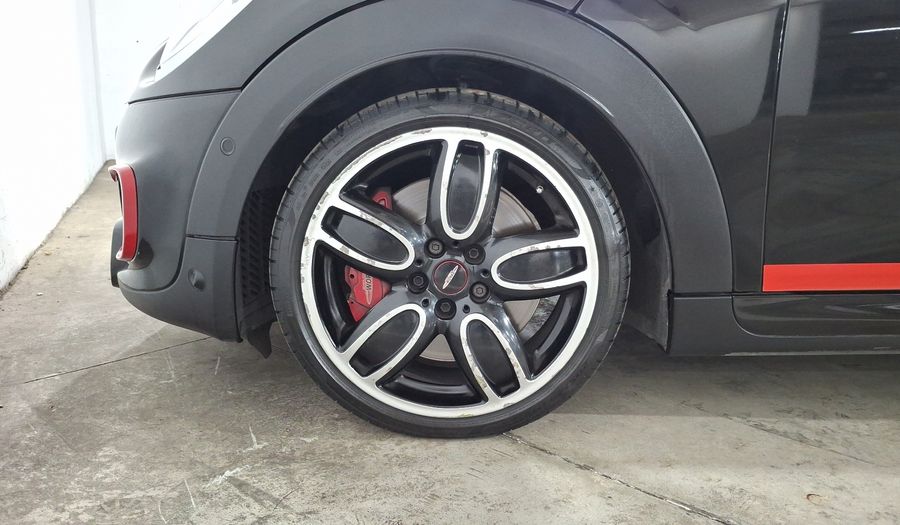 Mini John Cooper Works 2.0 JOHN COOPER WORKS HOT CHILI AT Hatchback 2017