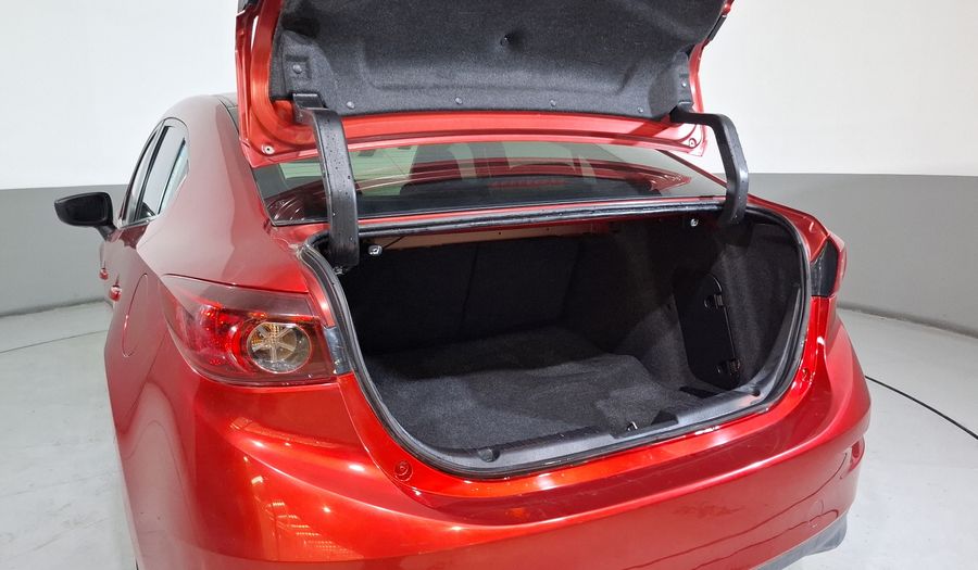 Mazda 3 2.5 SEDÁN S TA Sedan 2017