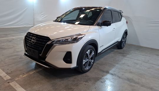 Nissan • Kicks