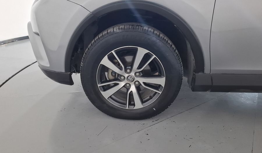 Toyota Rav4 2.5 XLE AWD AT Suv 2017