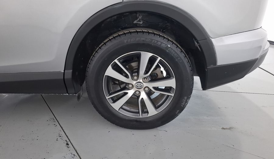 Toyota Rav4 2.5 XLE AWD AT Suv 2017
