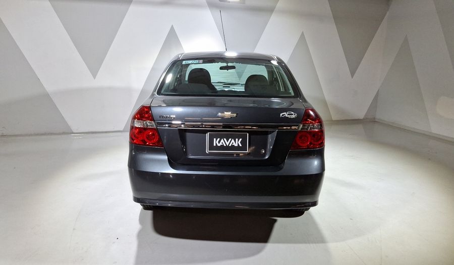 Chevrolet Aveo 1.6 MT B Sedan 2015