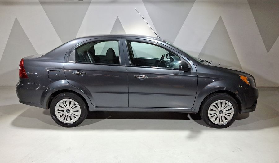 Chevrolet Aveo 1.6 MT B Sedan 2015