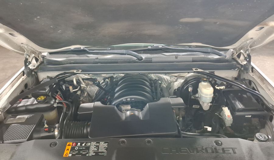 Chevrolet Suburban 5.3 A LS AUTO Suv 2018