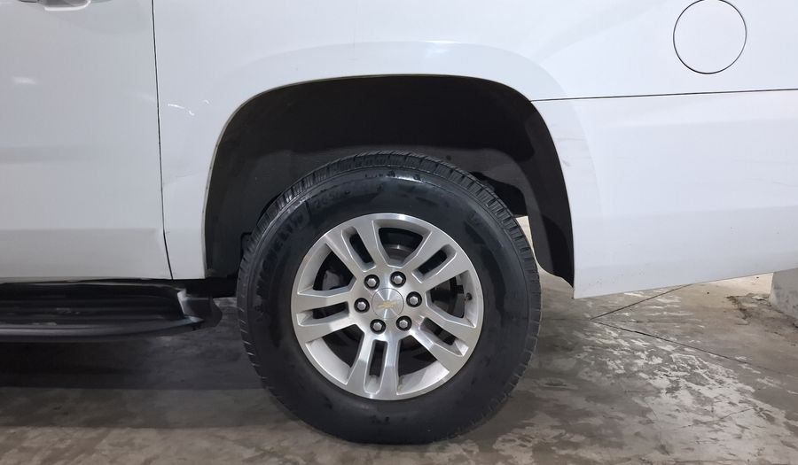 Chevrolet Suburban 5.3 A LS AUTO Suv 2018