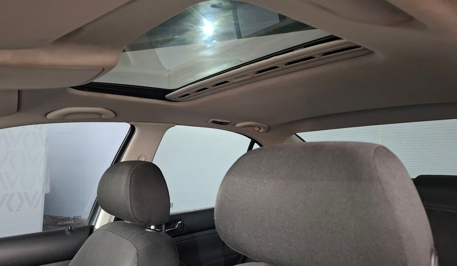 Volkswagen Bora 2.0 TRENDLINE Sedan 2012