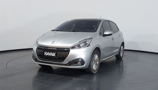 Peugeot • 208