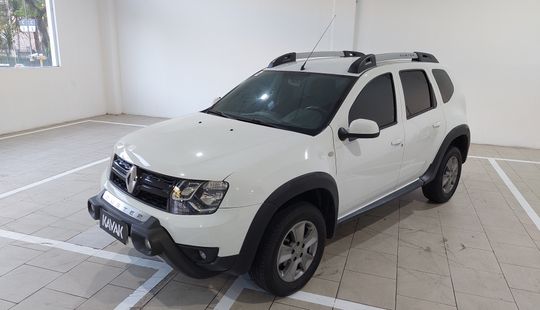 Renault • Duster