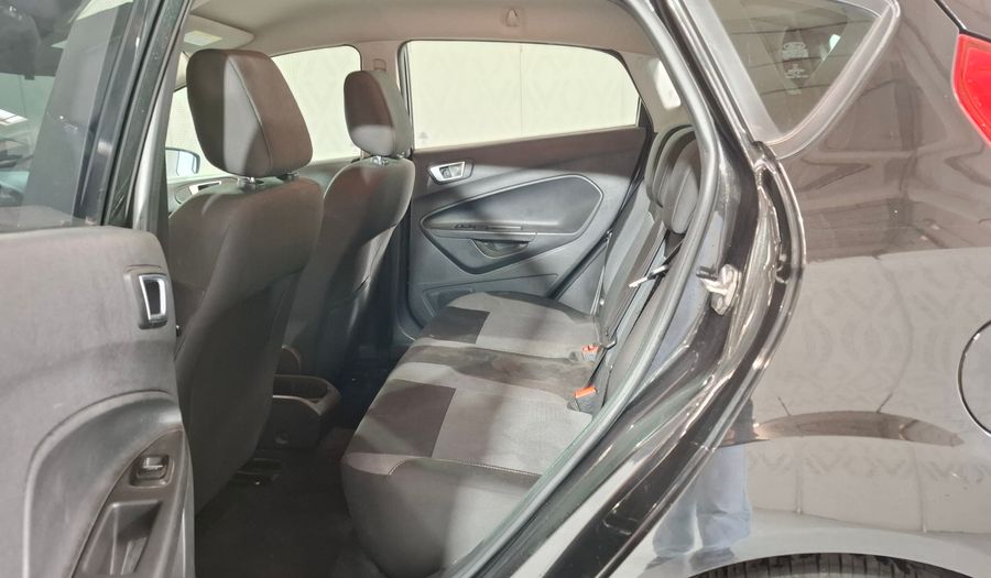 Ford Fiesta Kinetic Design 1.6 SE Hatchback 2018