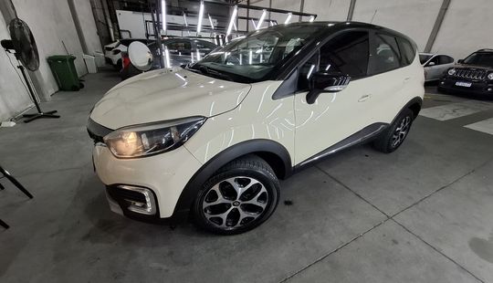 Renault • Captur