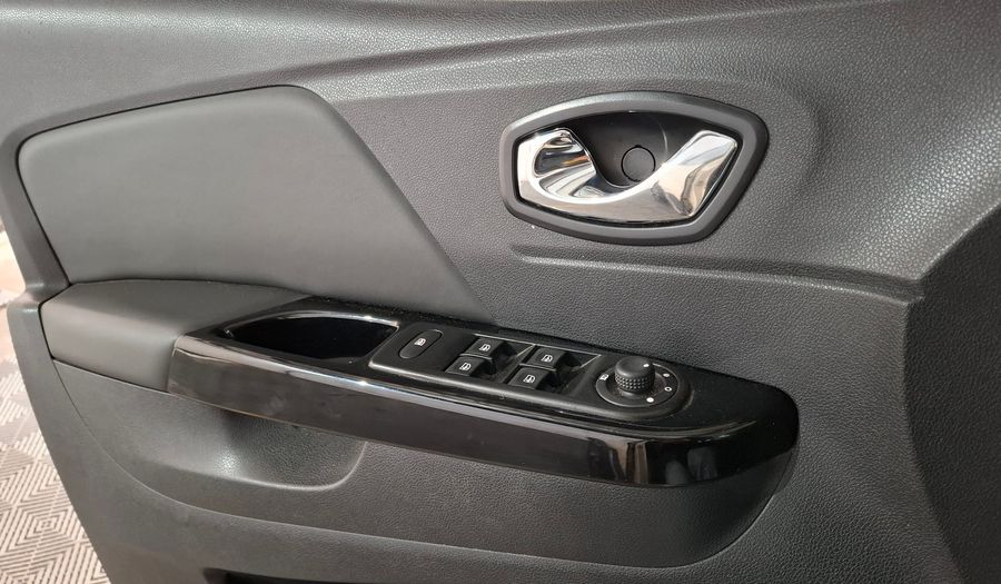 Renault Captur 1.6 INTENS CVT Suv 2018