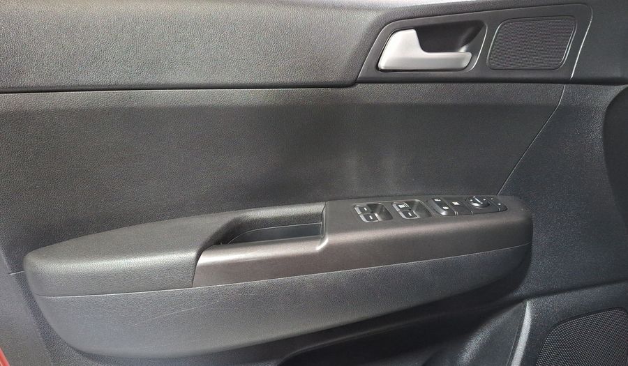 Kia Sportage 2.0 LX AUTO Suv 2021