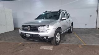 Renault • Duster