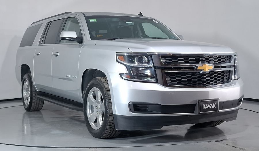 Chevrolet Suburban 5.3 C LT AT Suv 2017