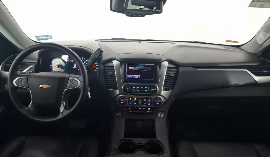 Chevrolet Suburban 5.3 C LT AT Suv 2017