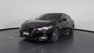 Nissan • Sentra