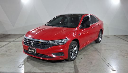Volkswagen • Jetta