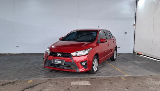 Toyota • Yaris