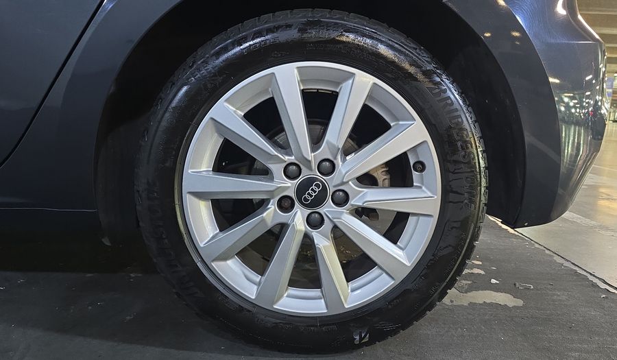 Audi A1 1.0 SB 30 TFSI COOL DCT Hatchback 2021