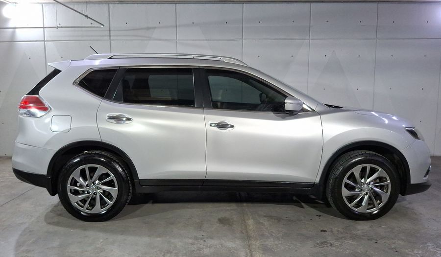 Nissan X-trail 2.5 EXCLUSIVE 2 ROW AUTO Suv 2016