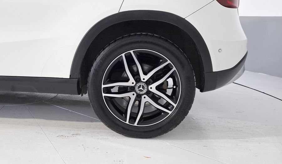 Mercedes Benz Clase Gla 1.6 GLA 200 SPORT DCT Suv 2019